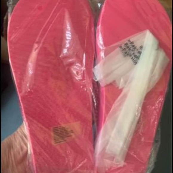 SO Pink Dot Flip Flop Sandals - Picture 8 of 9